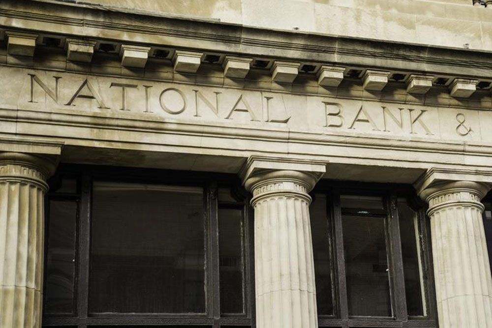 10 popular banks for savings accounts