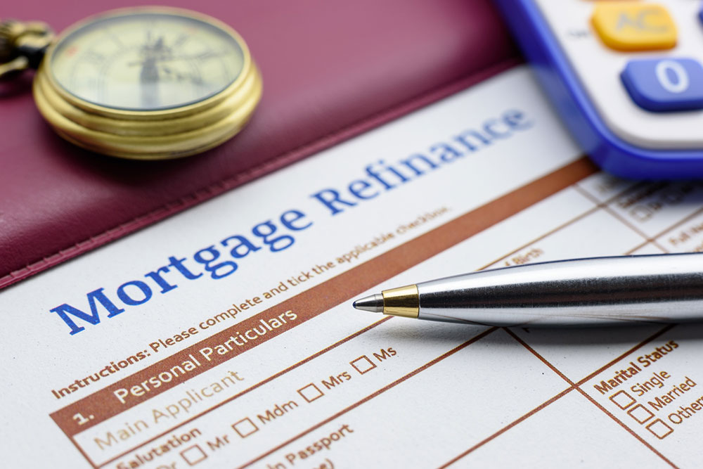 Pros and cons of refinance mortgages